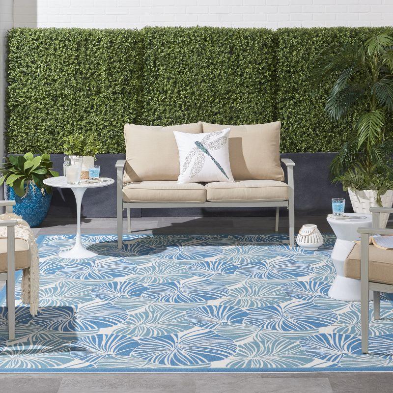 Waverly Sun N' Shade SND90 Indoor/outdoor Area Rug - Blue 7'9" x 10'10"