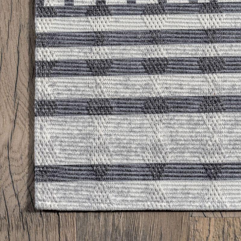 Nuloom Modern Sun Pet Friendly Machine Washable Area Rug, 8' x 10', Light Beige