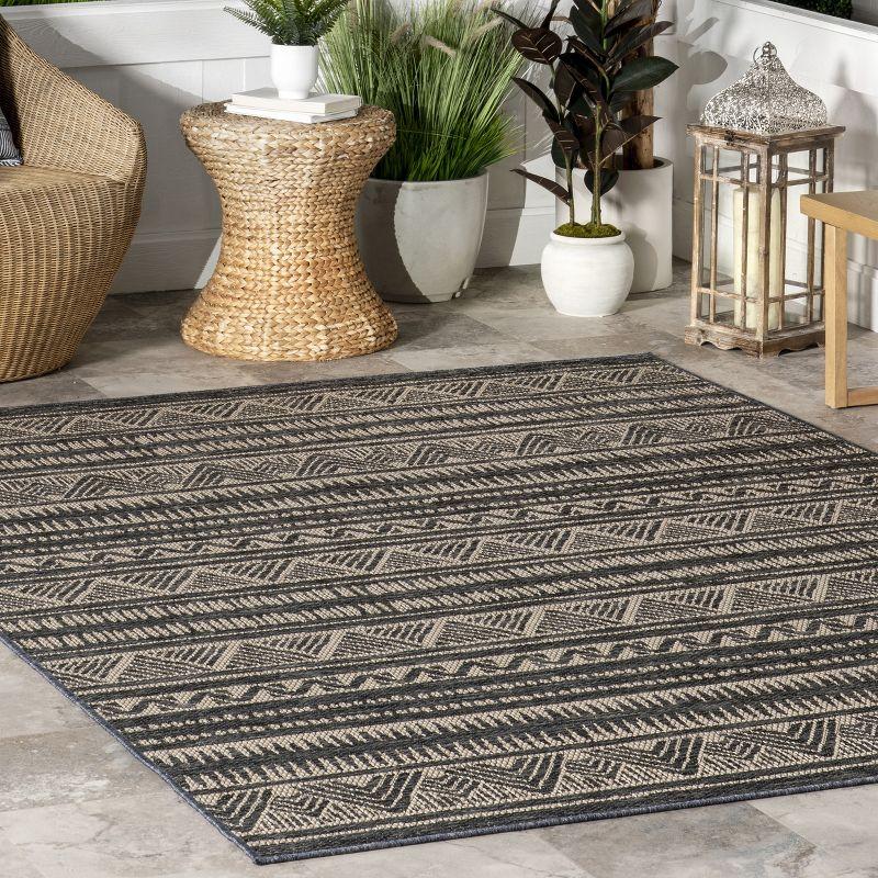 Reversible Gray Stripe Synthetic 8' x 10' Indoor/Outdoor Rug