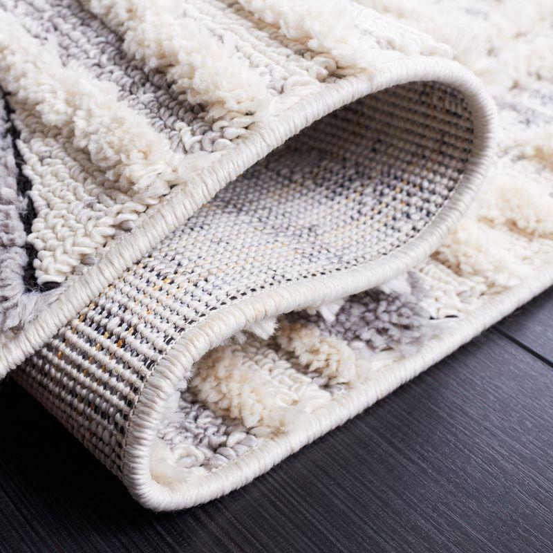 Marrakesh MRK540 Power Loomed Runner Rug - Beige/Grey - 2'2"x8' - Safavieh.