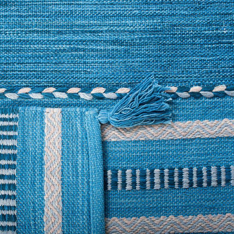 Montauk MTK215 Hand Woven Accent Rug - Blue/Grey - 2'3"x4' - Safavieh.