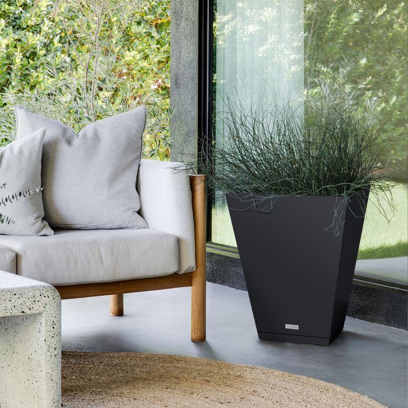 Veradek Pure Series Nobleton Planter Saucer