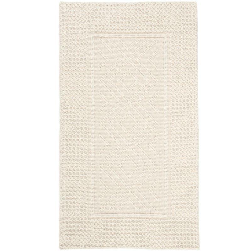 Vermont VRM212 Hand Woven Accent Rug - Ivory - 2'3"x4' - Safavieh.