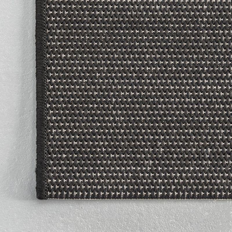 Nuloom Alaina Striped 5x8 Indoor/Outdoor Area Rug for Living Room Patio Deck Front Porch Kitchen, Black/Ivory