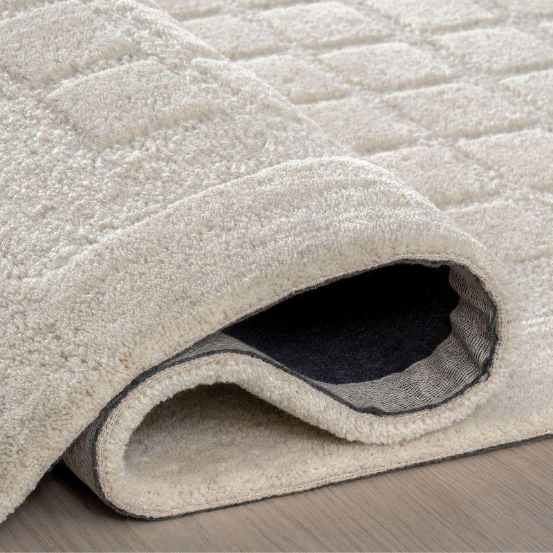 Latitude Run® Fritz Checkered Wool Area Rug