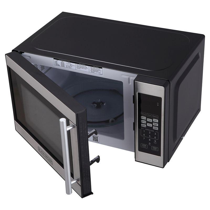 BLACK+DECKER 0.7 cu ft 700W Microwave Oven - Black - EM720CPN-P: Countertop, Small Dorm Microwave, Child Lock, 8 Programs