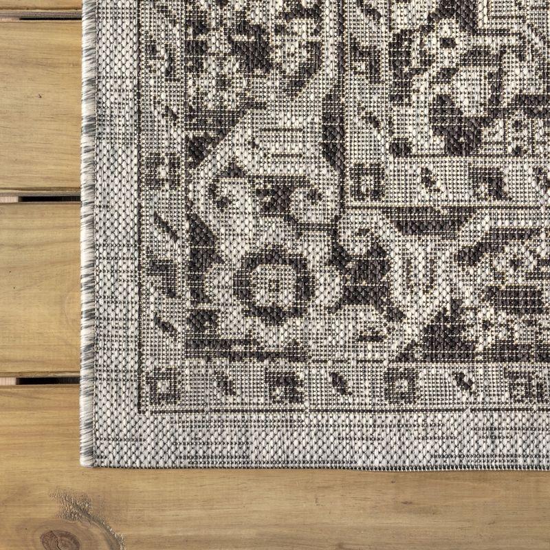 5' Square Rozetta Boho Medallion Textured Weave Indoor/Outdoor Area Rug, Gray/Black - JONATHAN Y