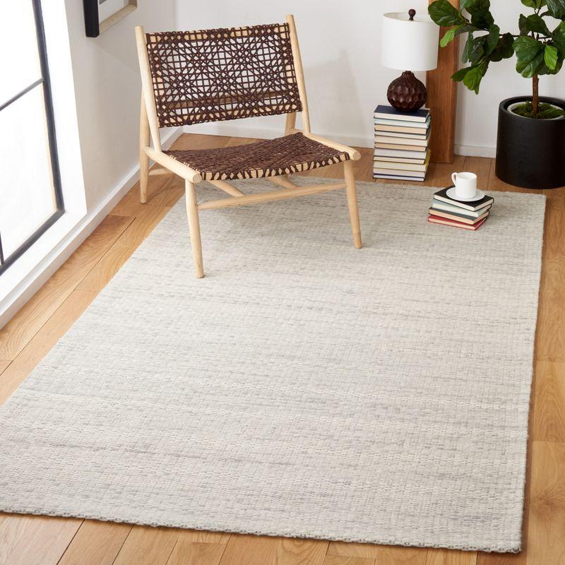 Handwoven Light Grey Wool Rectangular Rug, 5' x 8'