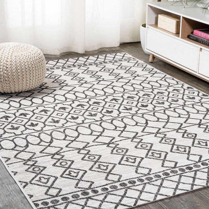 3'x5' Kafel Modern Bohemian Indoor/Outdoor Area Rug, Ivory/Black - JONATHAN Y