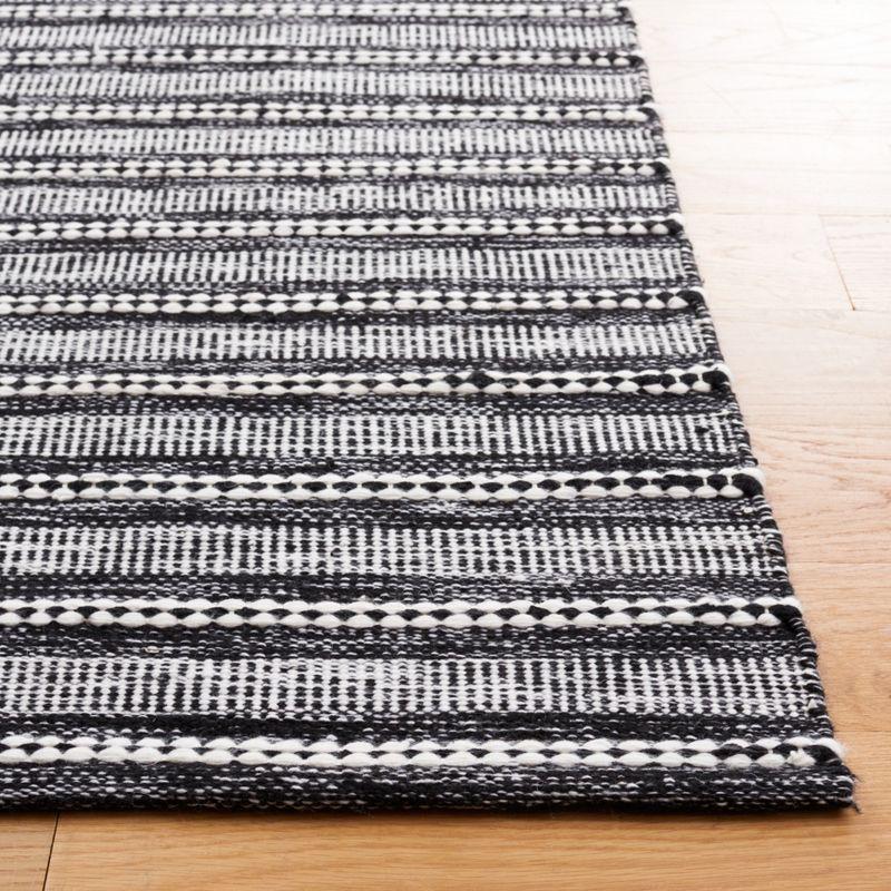 Bohemian Nomad Black/Ivory Wool Blend 3' x 5' Flatweave Rug