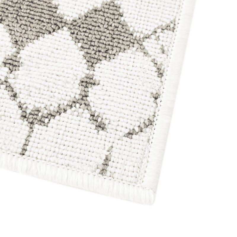 Unique Loom 6' 0 x 9' 0 Ivory and Gray Outdoor Trellis Cardak Area Rug
