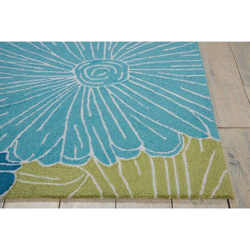 Seafoam Blossom 5' x 7' Hand-Hooked Synthetic Area Rug