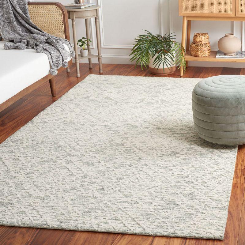 Ebony EBN303 Hand Tufted Indoor Area Rug - Ivory/Grey - 6'x9' - Safavieh