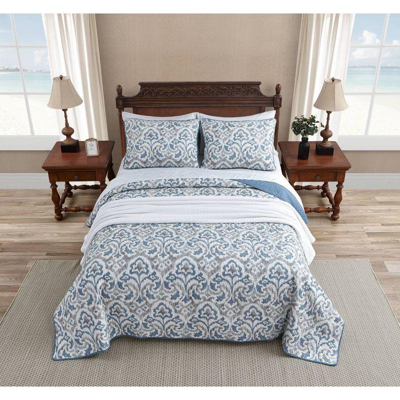 Cape Verde Reversible Quilt Set