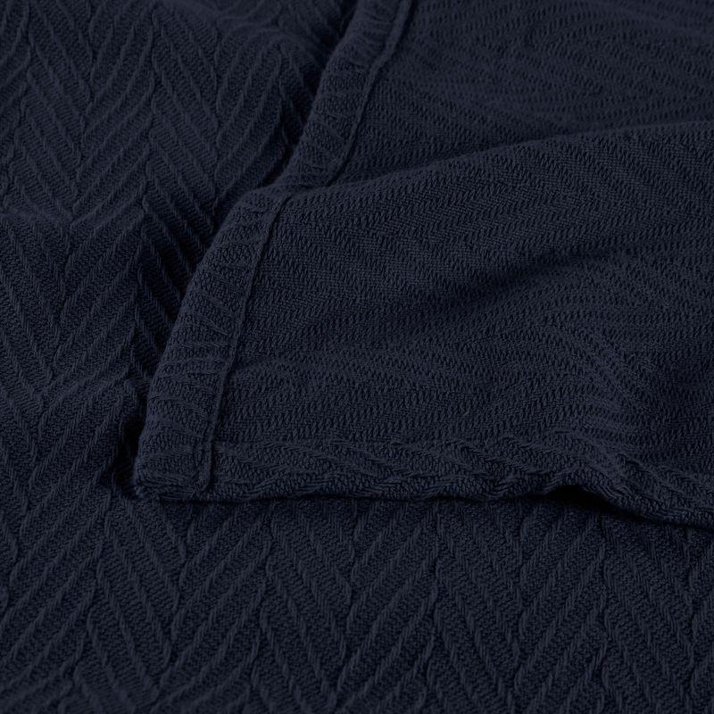 Chevron Zig-Zag Cotton Blanket, Full/Queen, Navy Blue - Blue Nile Mills