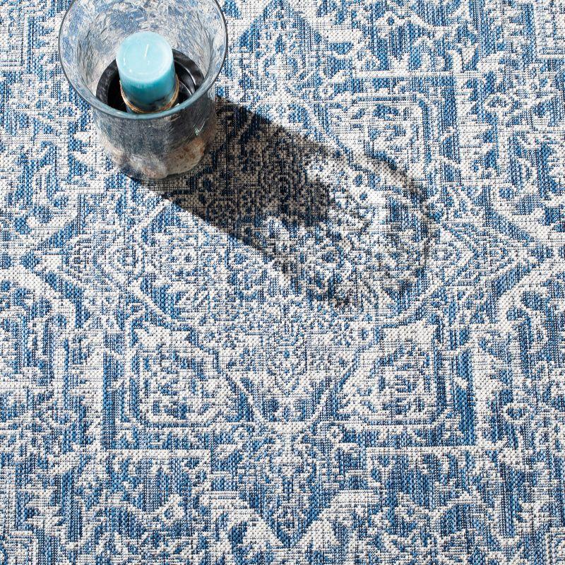 Courtyard CY8763 Power Loomed Indoor/Outdoor Area Rug  - Safavieh