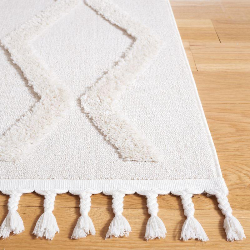 Marrakesh MRK554 Power Loomed Area Rug - Ivory/Ivory - 5'3"x7'6" - Safavieh.