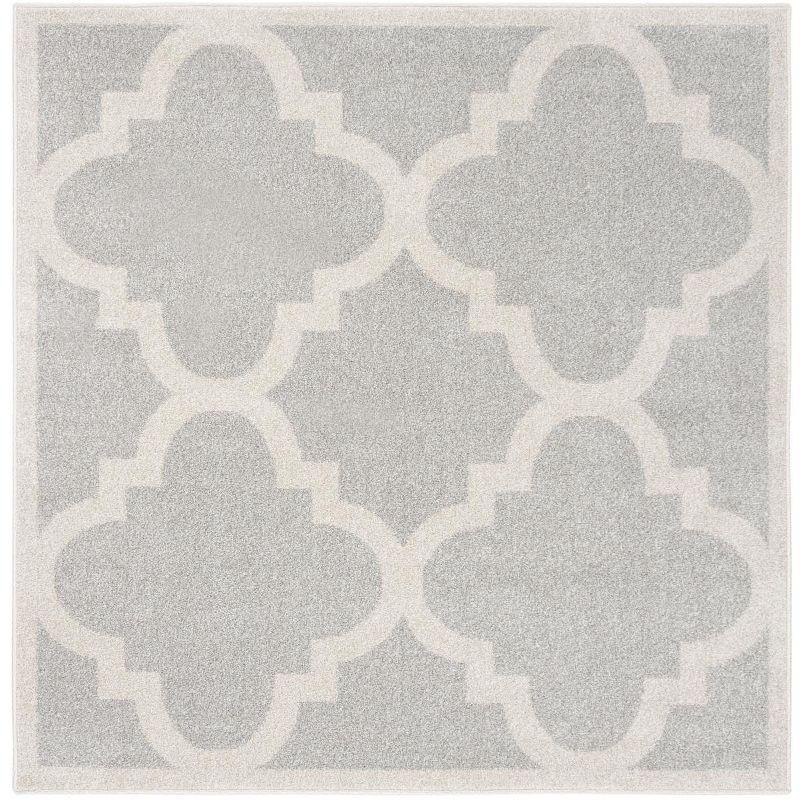 Amherst AMT423 Power Loomed Indoor Area Rug - Light Grey/Beige - 5'x5' - Safavieh