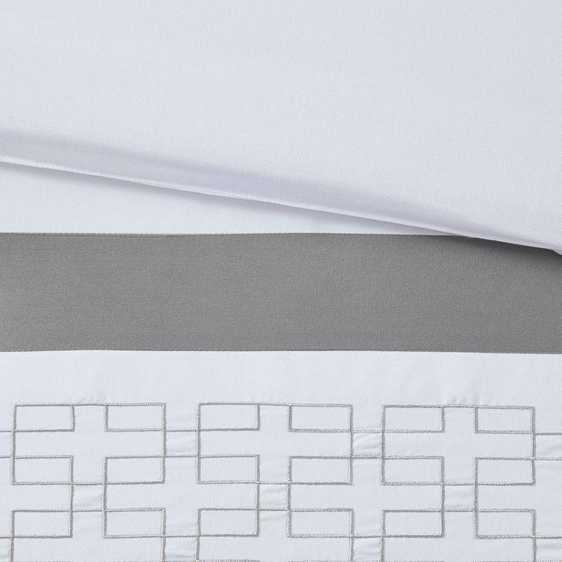 510 Design 8 Piece Embroidered Comforter Set