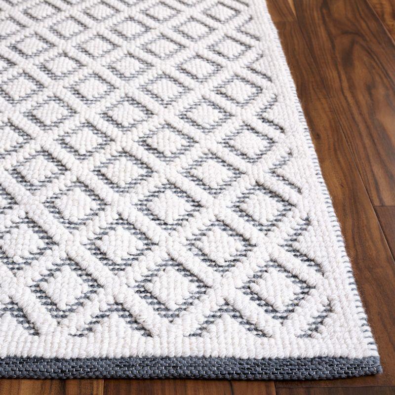 Vermont VRM304 Hand Woven Indoor Accent Rug - Ivory/Blue - 3'x5' - Safavieh