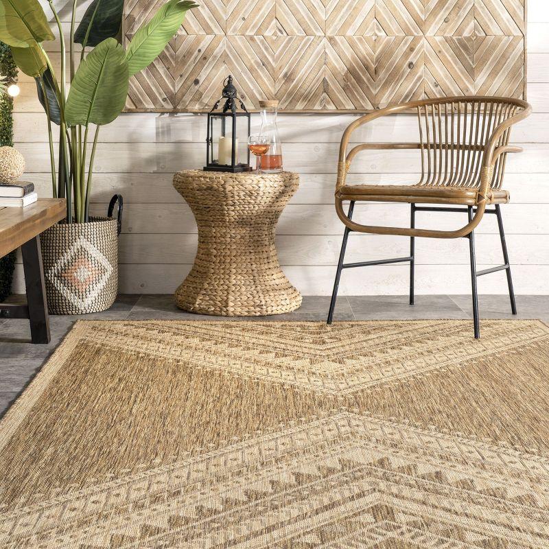 Steelside™ Zac Geometric Indoor/Outdoor Area Rug for Living Room Patio Deck Front Porch Kitchen, Brown/Ivory