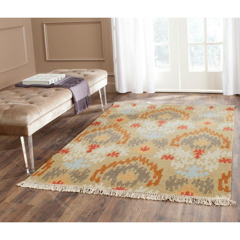 Sumak SUM437 Hand Woven Area Rug  - Safavieh