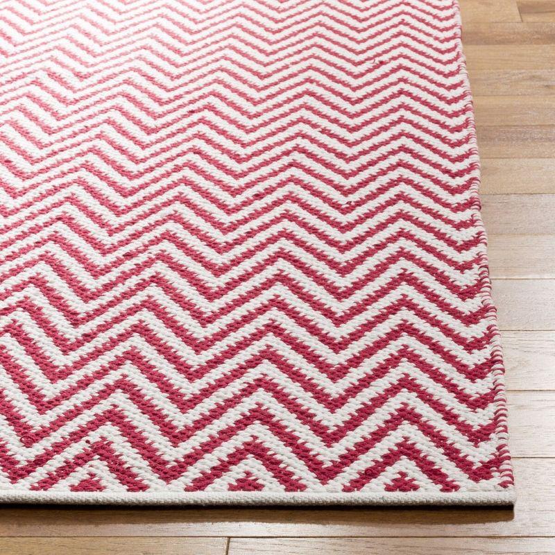 Coastal Charm Red/Ivory Handwoven Cotton 5'x7' Area Rug