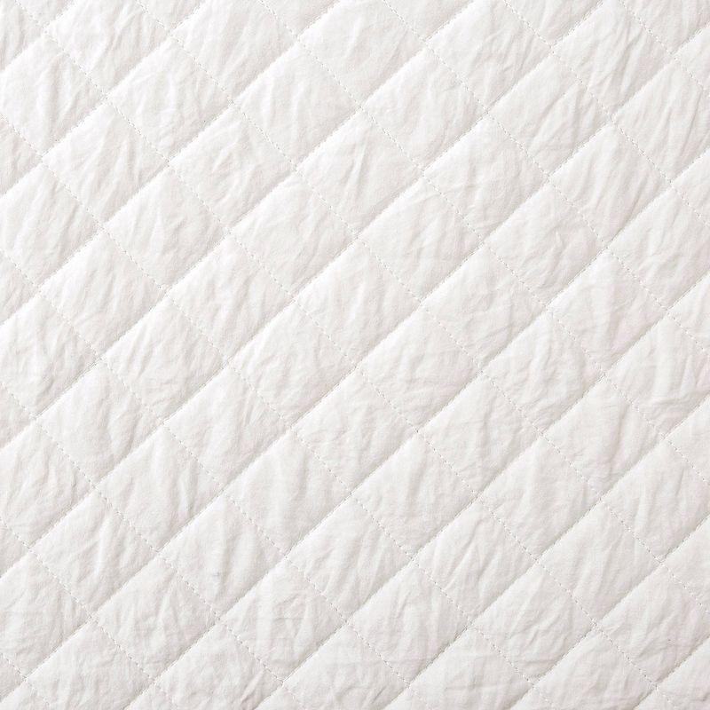 Lush Decor Ava Diamond Oversized Cotton Quilt White 3Pc Set Cal King