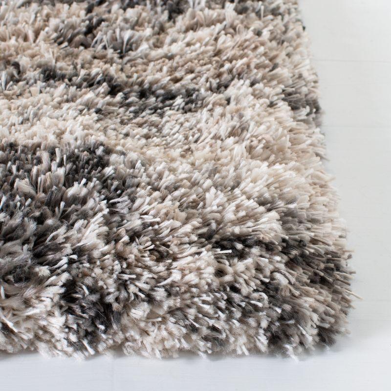 Iceland Shag ISG519 Power Loomed Area Rug - Cream/Grey - 6'7"x6'7" - Safavieh