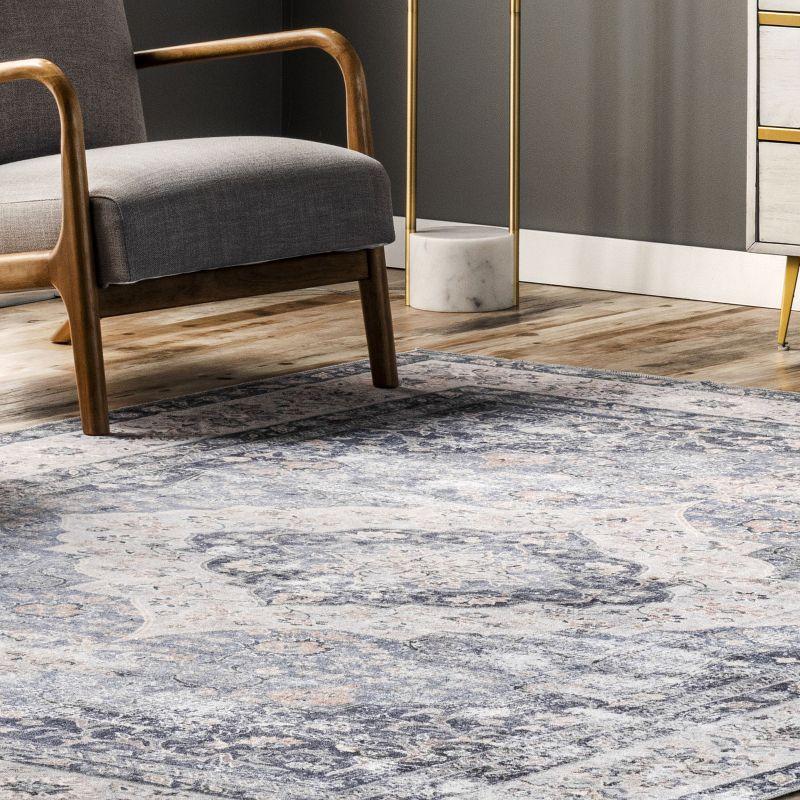 Nuloom Elsa Medallion 4x6 Machine Washable Indoor Area Rug for Living Room Bedroom Dining Room Kitchen, Blue/Ivory