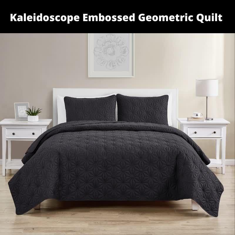 Kaleidoscope Geometric Shapes Quilt Set