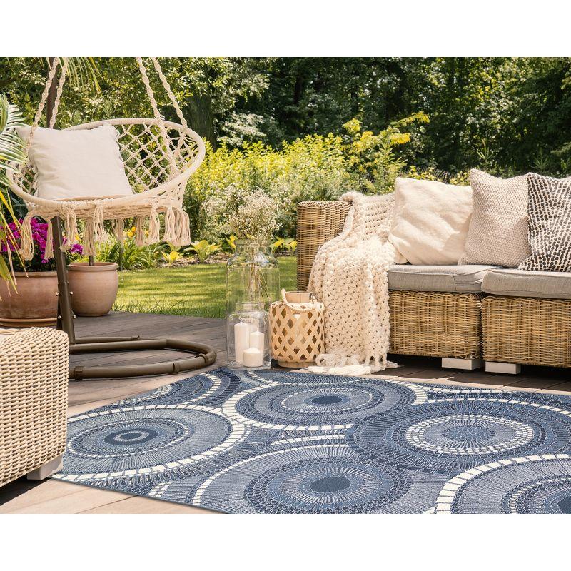 Liora Manne Marina Geometric Indoor/Outdoor Rug..