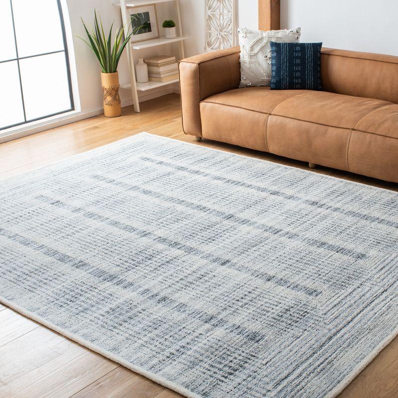 Metro MET991 Hand Tufted Area Rug  - Safavieh