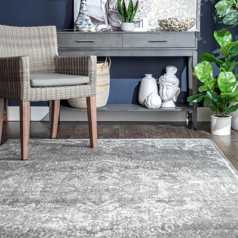 Nuloom Maranda Oriental/Persian 5x7 Indoor Area Rug for Living Room Bedroom Dining Room Kitchen, Dark Grey/Ivory
