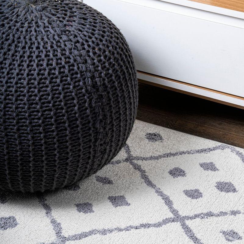 8'x 10' Juba Moroccan Geometric Diamond Area Rug, Ivory/Gray - JONATHAN Y
