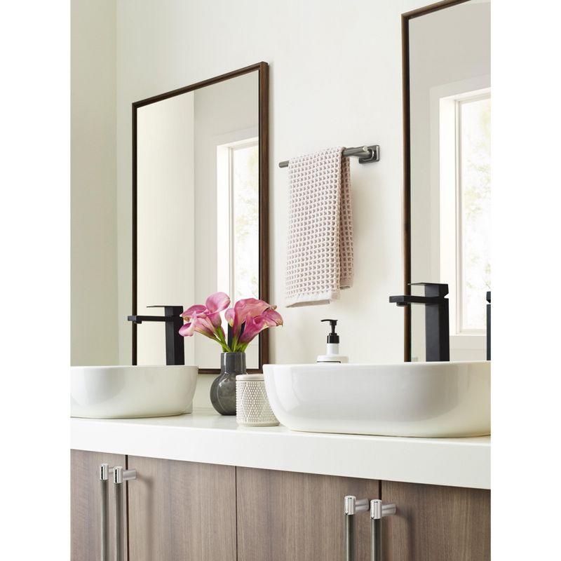 Bronx Towel Bar