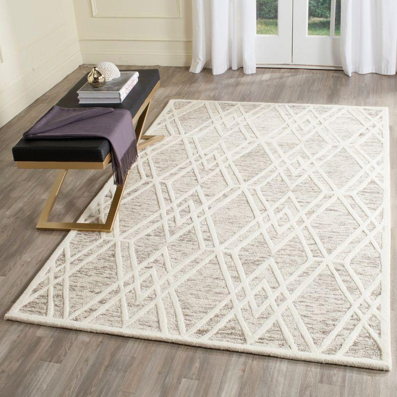 Cambridge CAM729 Hand Tufted Area Rug  - Safavieh