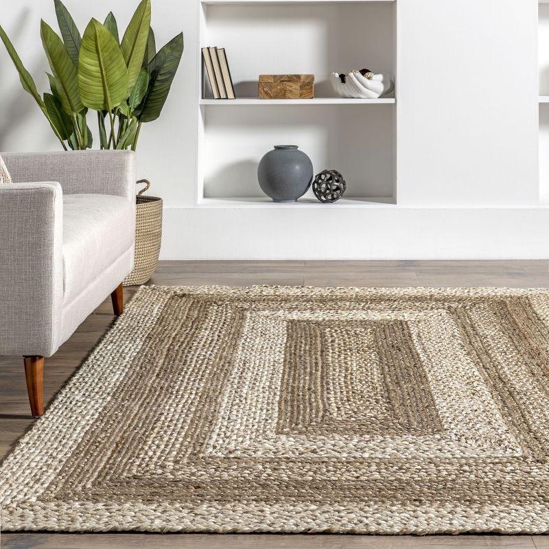 Nuloom Charlene Braided Border Jute Indoor Area Rug 8x10 in Natural