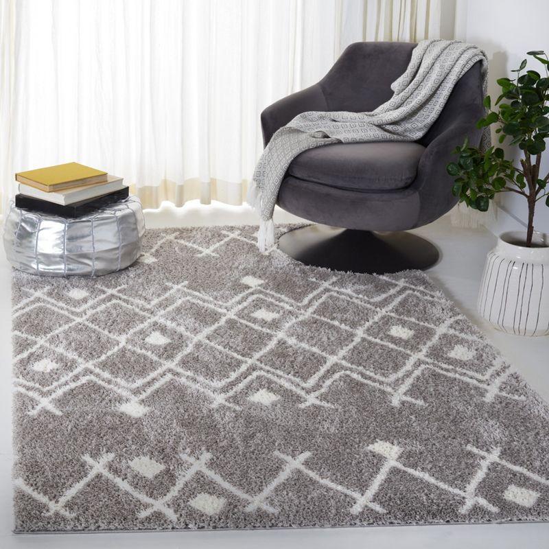 Gray Geometric Hand-knotted Shag Rug, 5' x 7'