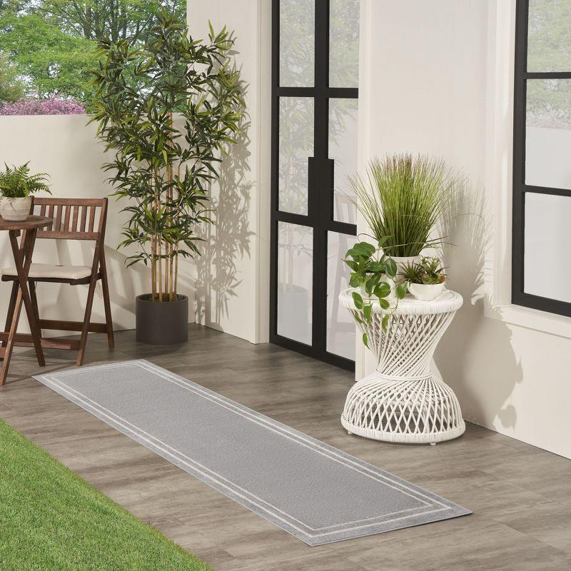 Nourison Essentials 2'2" x 7'6 Grey/Ivory Contemporary Indoor/Outdoor Rug