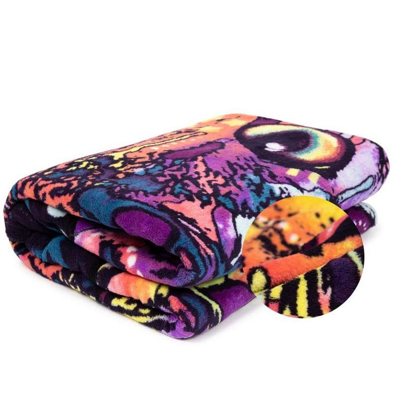 Dawhud Direct 50" x 60" Colorful Dean Russo Bulldog Fleece Throw Blanket for Women, Men and Kids