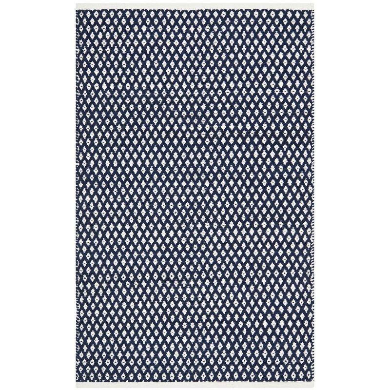 Boston BOS685 Power Loomed Area Rug  - Safavieh