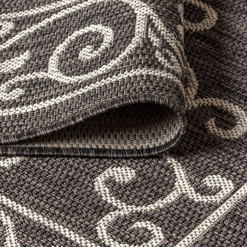 4'x6' Charleston Vintage Filigree Textured Weave Indoor/Outdoor Area Rug, Black/Gray - JONATHAN Y