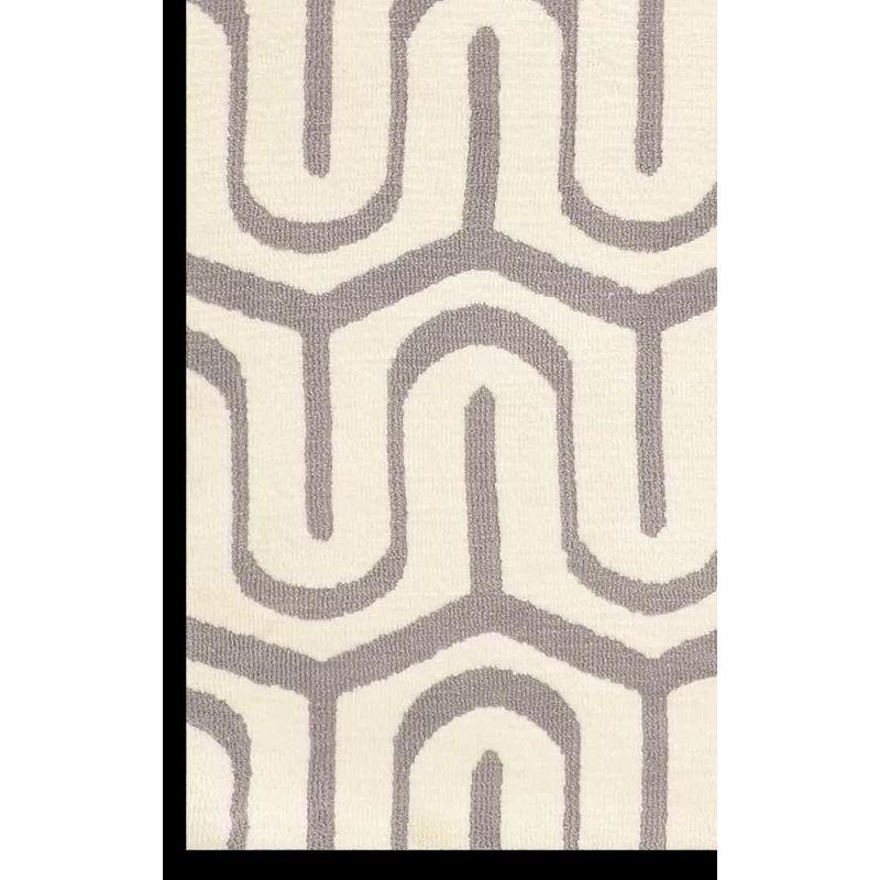 Geo Luxuriously Soft Maze Accent Rug Gray/White - Linon