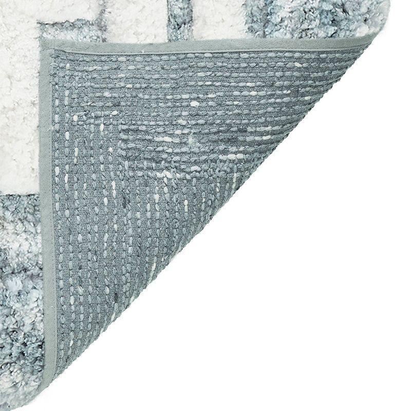 VCNY Get Naked Statement Bath Rug