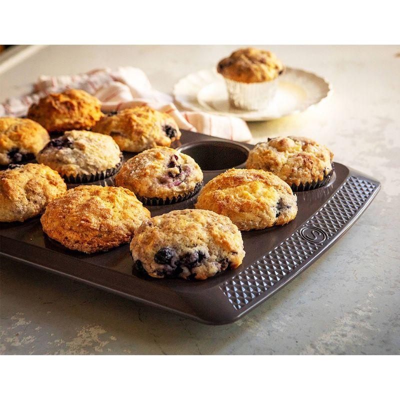 Non-stick Carbon Steel 12-Cup Muffin Pan with Textured Grip