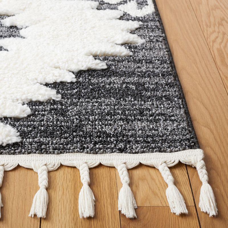 Ivory Diamond Braided Edge Shag Rug 59" Synthetic Rectangular