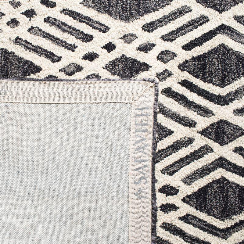 Micro-Loop MLP155 Hand Tufted Area Rug - Charcoal/Ivory - 5'x8' - Safavieh.