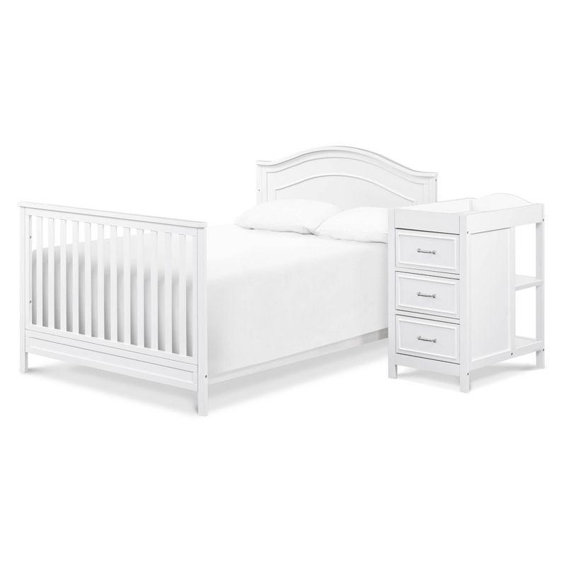 daVinci Charlie 4-in-1 Convertible Crib and Changer with Storage