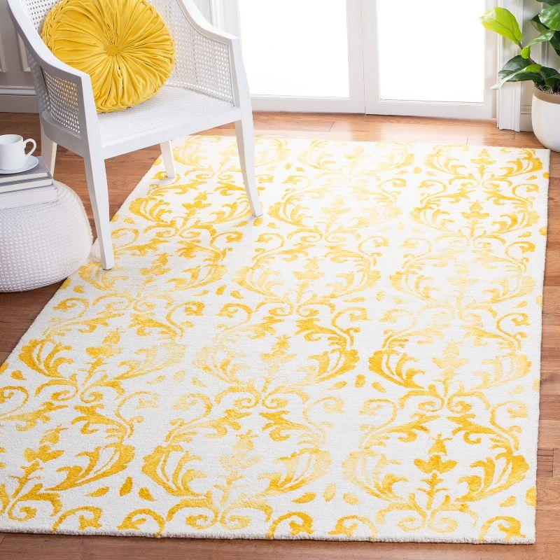 Dip Dye DDY689 Hand Tufted Area Rug  - Safavieh